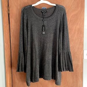 Gold sparkle grey blouse